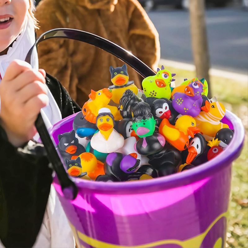 🦆 ACHETEZ 2, OBTENEZ 1 GRATUIT! 🎃 Jouet de Bain Canard Halloween – PVC souple, flottant & adorable – Parfait pour le bain et la fête des enfants 🛁