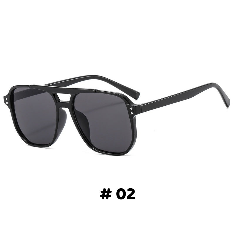 🕶️ 50% DE RÉDUCTION! ☀️ Lunettes de Soleil Unisexes à Protection UV – Design moderne, légères & protection optimale – Parfaites pour l'été, la plage et le quotidien 🌊