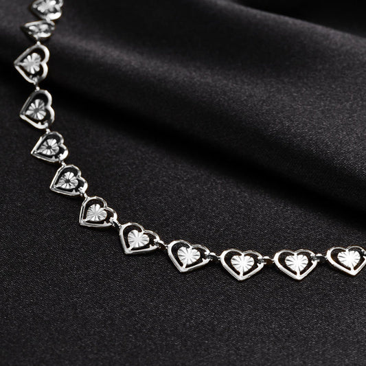 ✨ Collier Cœur Radieux – Acier inoxydable, cœur ajouré & finition polie – Un bijou élégant pour le quotidien 💎