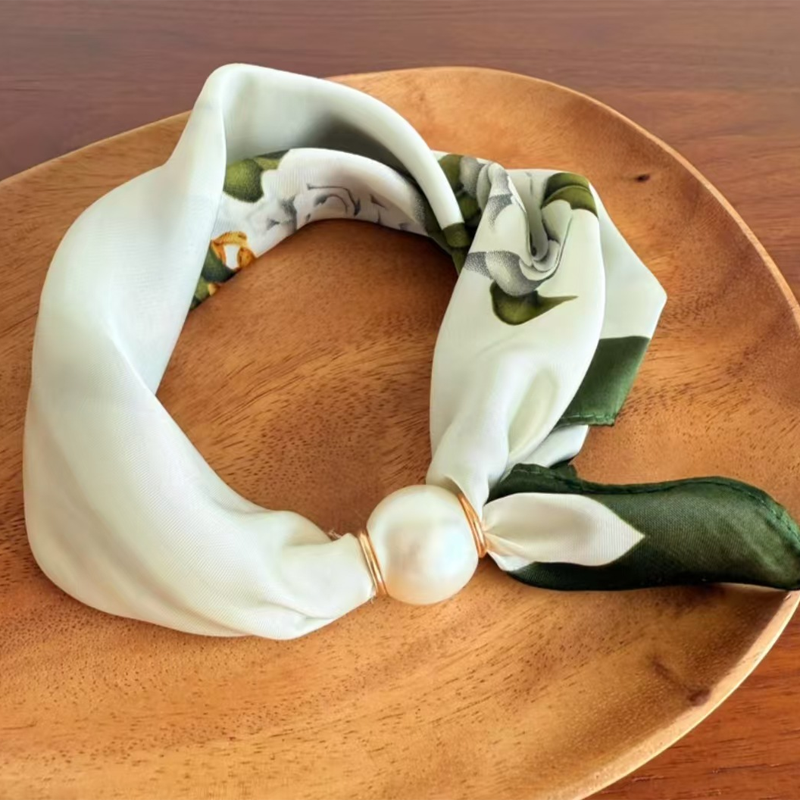 Foulard doux à fermoir magnétique en perles sans nœud