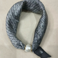 Foulard doux à fermoir magnétique en perles sans nœud