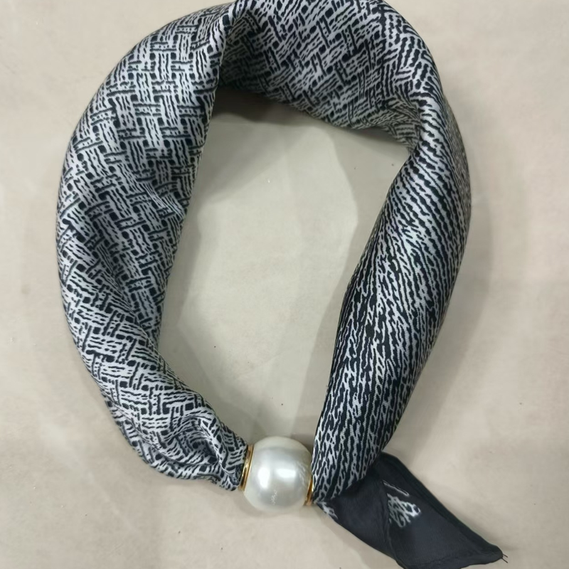 Foulard doux à fermoir magnétique en perles sans nœud