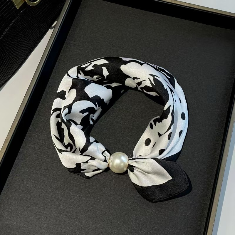 Foulard doux à fermoir magnétique en perles sans nœud
