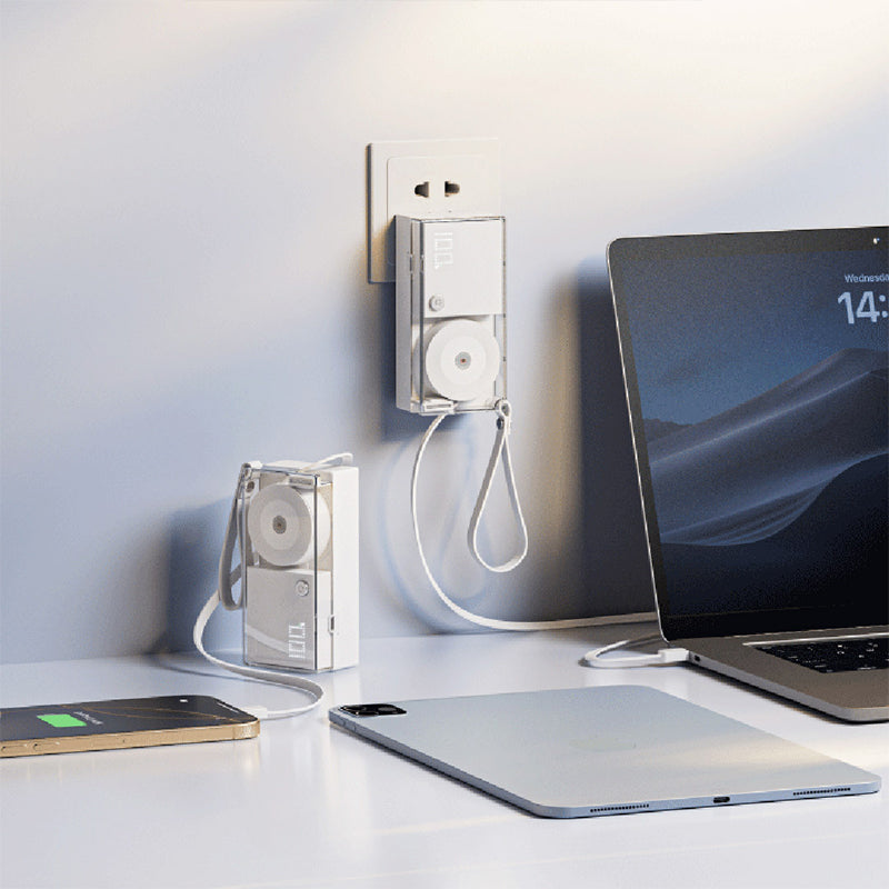 🔋 -50% ! ⚡ Batterie Externe 3-en-1 Charge Rapide – Câble Intégré – Dragonne – Corps Transparent – Blanc/Rose – Ultra-Compacte pour Voyages et Quotidien 📱