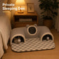 🐱🕳️ Tunnel et lit 3-en-1 en peluche pour chat – Tapis carreaux, pompons interactifs, fermeture éclair, un espace complet pour jouer, se cacher et dormir, le paradis des chats d’intérieur 🌙💛