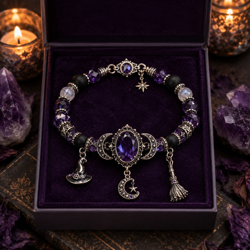 🏷️ PROMO –50 % ⏳ Bracelet Halloween – Perles en strass, charmes sorcière  – Thème violet élégant – Bande élastique durable – Taille ajustable – Idéal pour fêtes et tenues gothiques 🎃🔮✨