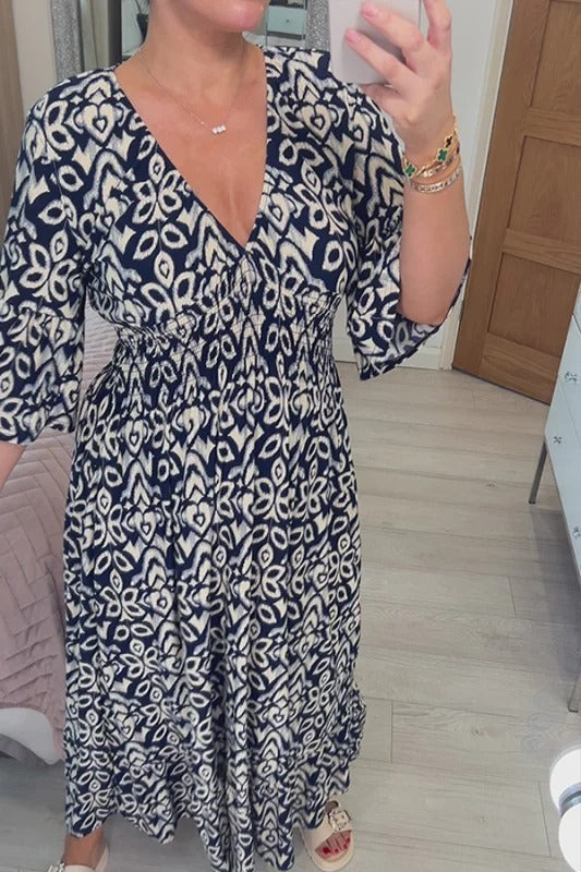 🌸50 % de Réduction🔥Robe à fleurs à col en V – Élégante, légère & parfaite pour les journées ensoleillées👗